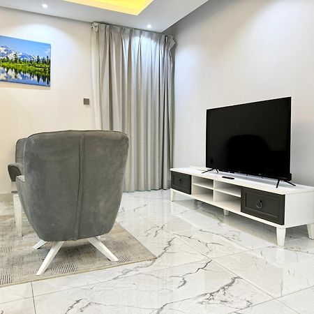 Апартаменты Al Safwa One Al Hidd Экстерьер фото